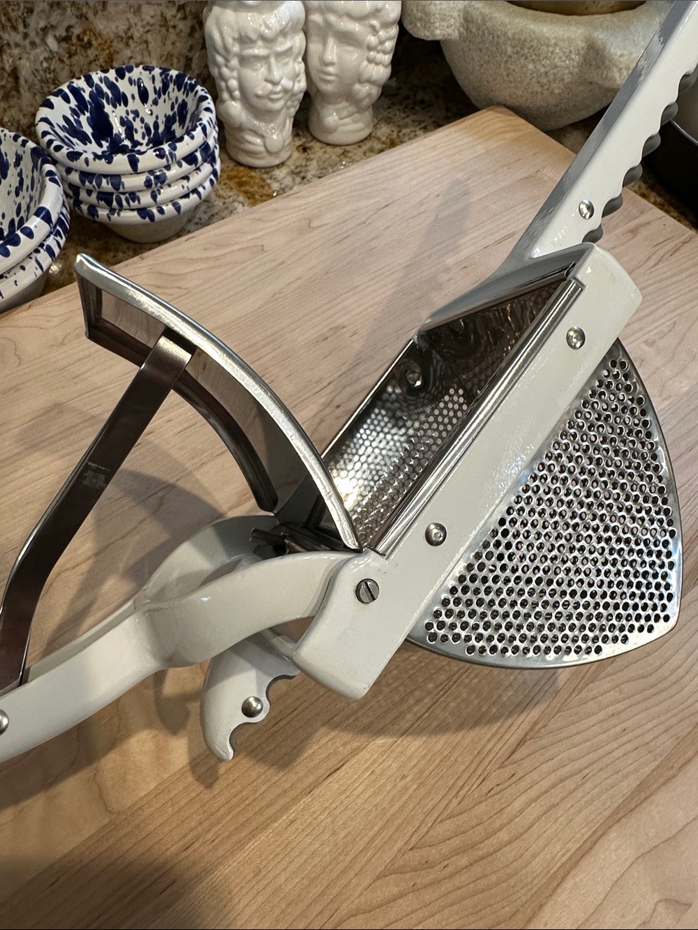 Norpro Deluxe Jumbo Potato Ricer - Picture 7 of 10